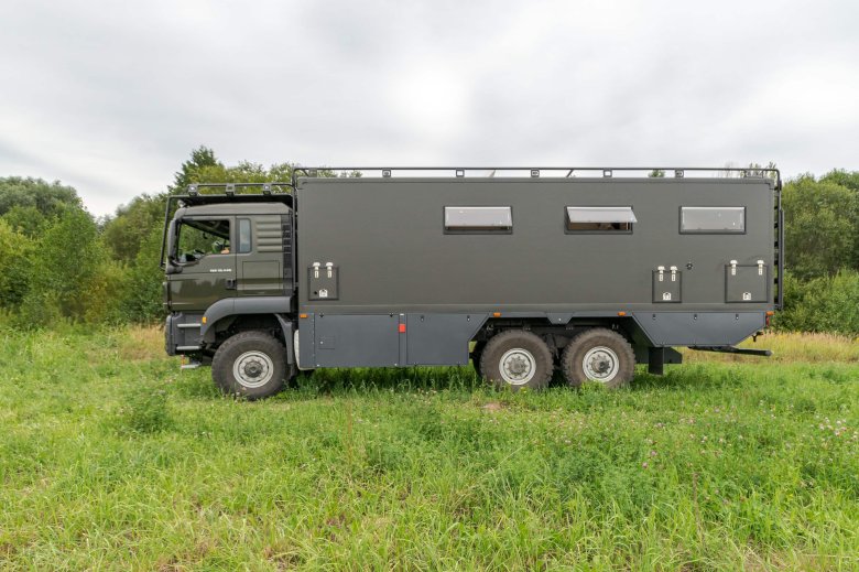 Man 8x8 автодом