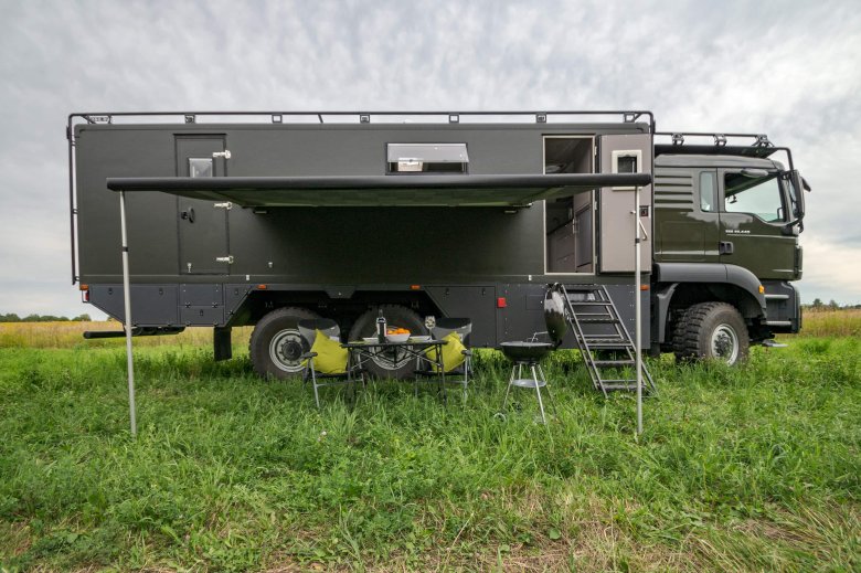 Большой автодом