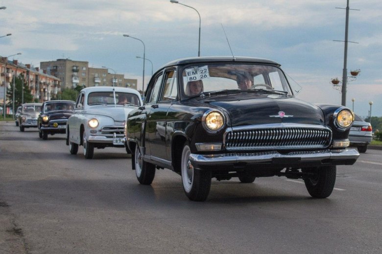 Машина волга газ 21