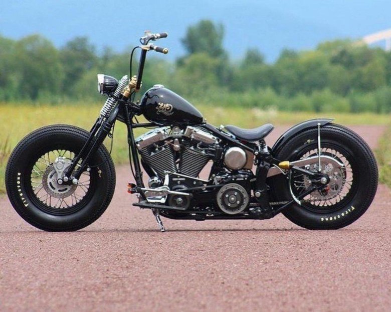Мотоцикл боббер harley davidson