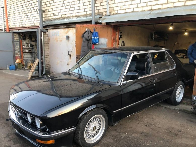 Бмв 5 серии е 28