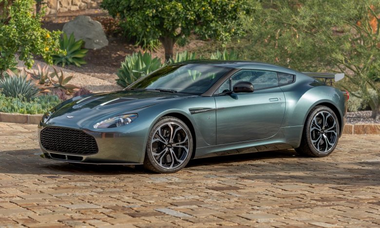 Aston martin v 12 zagato