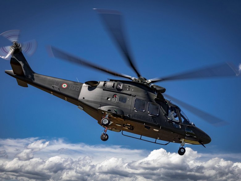 Aw169 вертолет