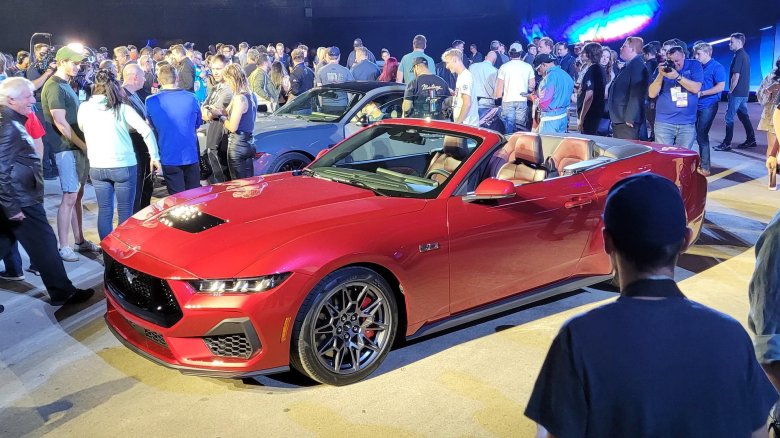 Ford mustang gt convertible