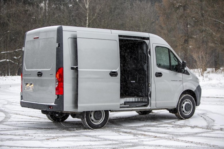 Газель некст цельнометаллический фургон длинная база