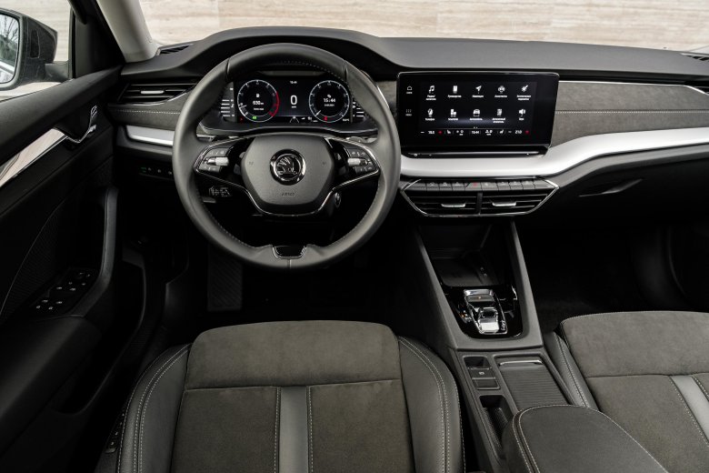 Skoda octavia 2022 салон