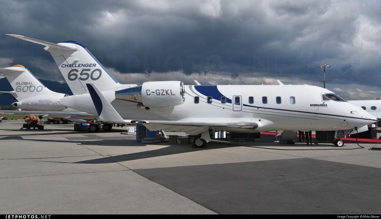 Bombardier challenger 604