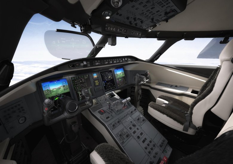 Challenger 650 cockpit