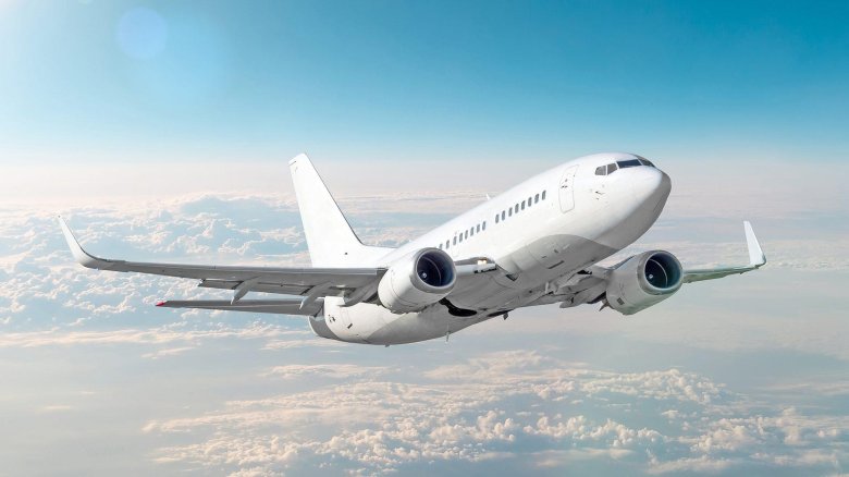 Белый самолет