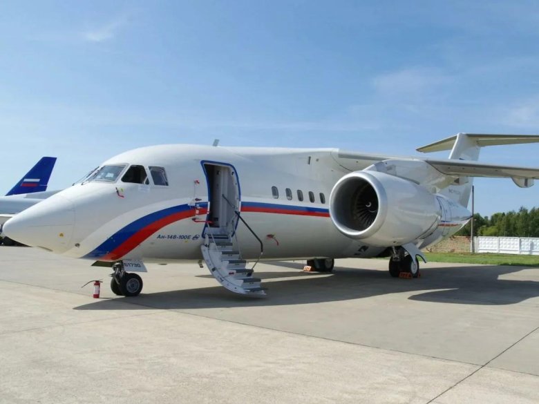 Ан 148 пассажирский самолёт