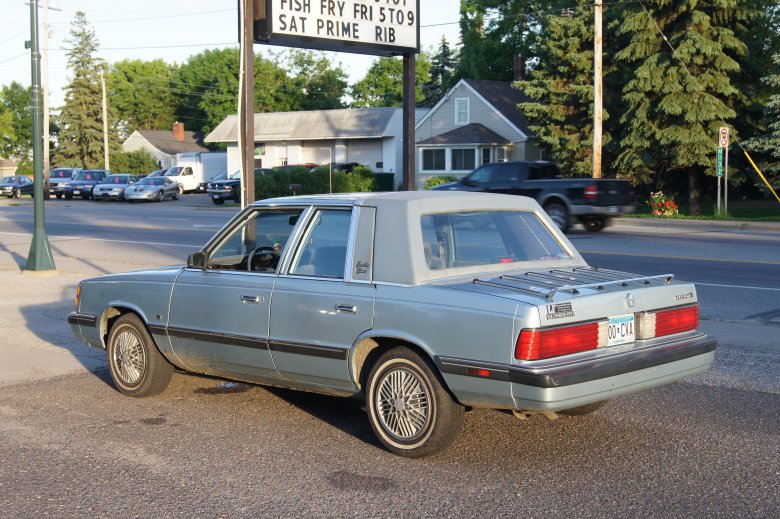 1985 plymouth reliant