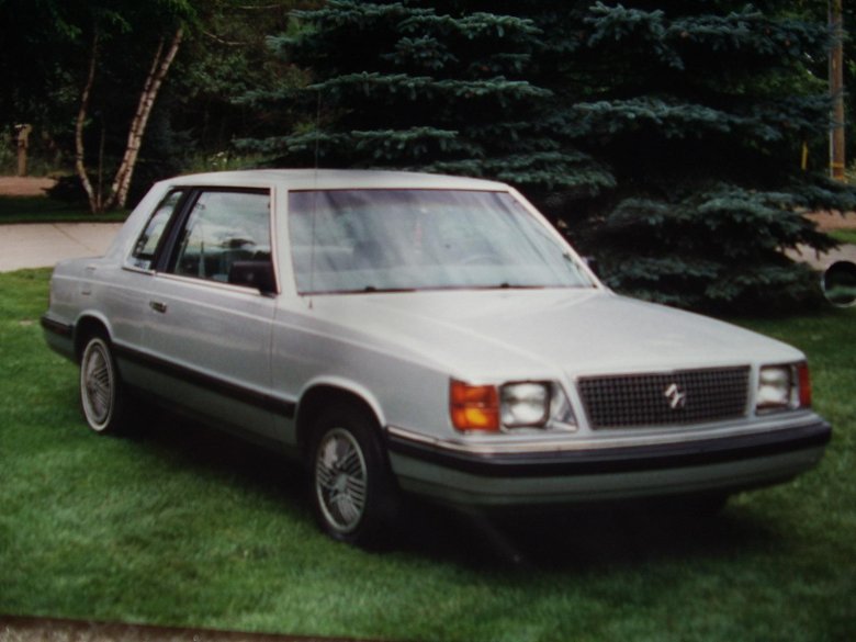 Dodge aries 1983