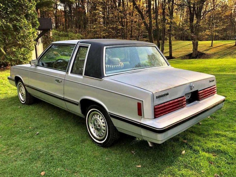 Plymouth reliant 1984