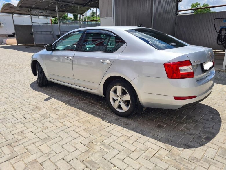 Skoda octavia 1.6 at