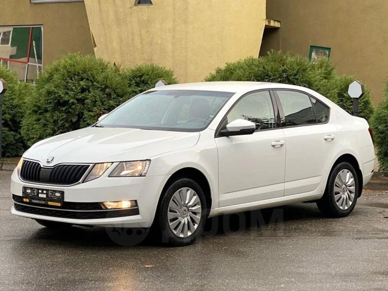 Шкода октавия 2018 года