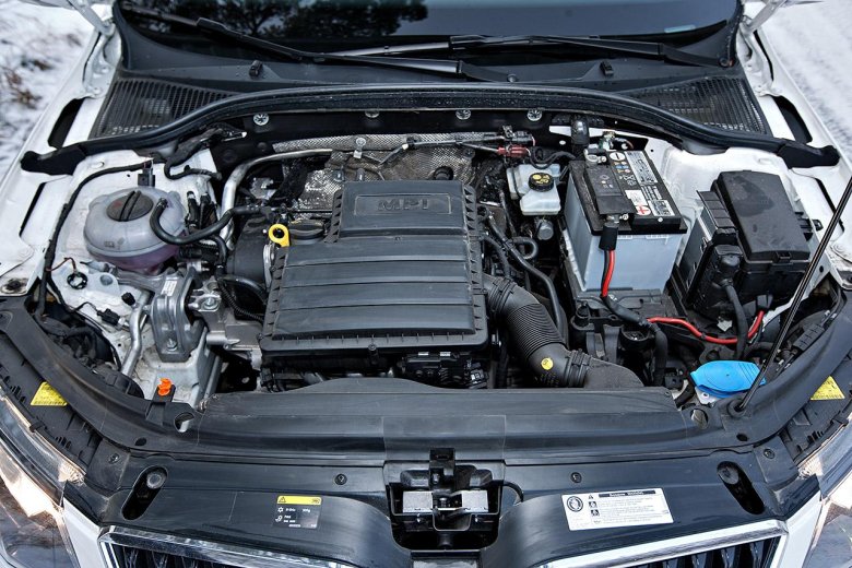 Моторный отсек шкода октавия а7 1.4