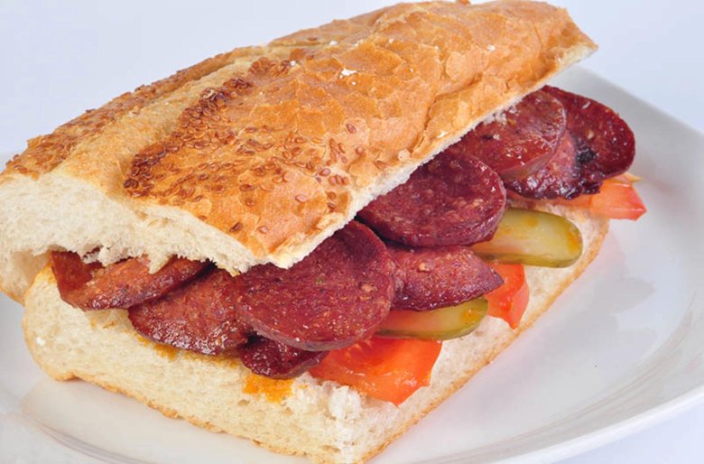 Ekmek arası sucuk