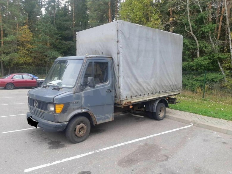 Мерседес бенц 410д бортовой