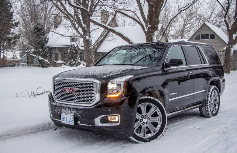 Машина gmc yukon denali