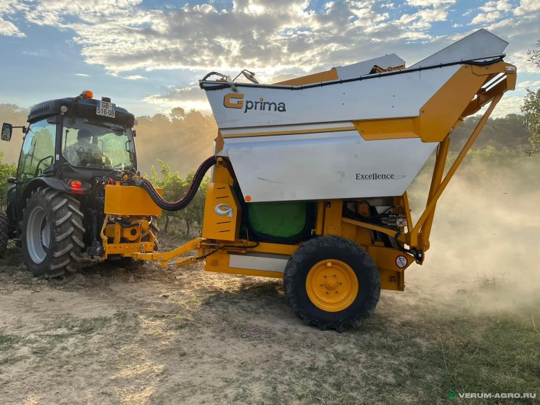 Прицепной комбайн