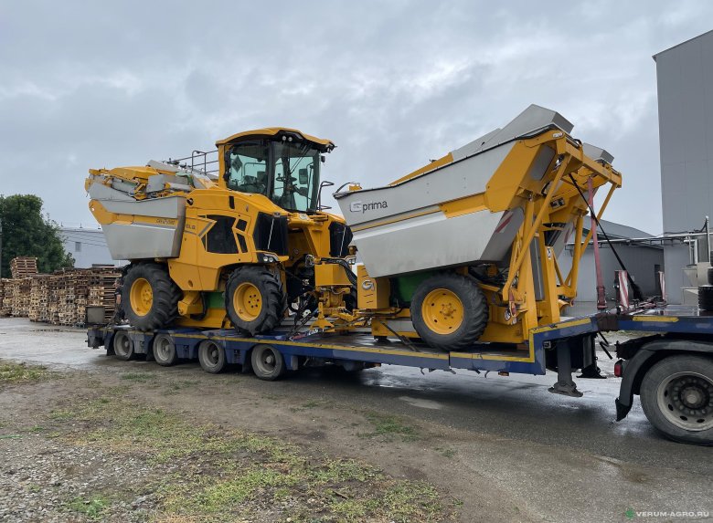 Прицепной комбайн