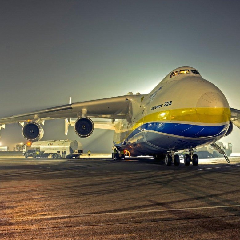 Самолет мрия ан-225