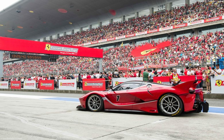 Гоночная феррари