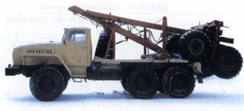 Урал 43204-10 лесовоз