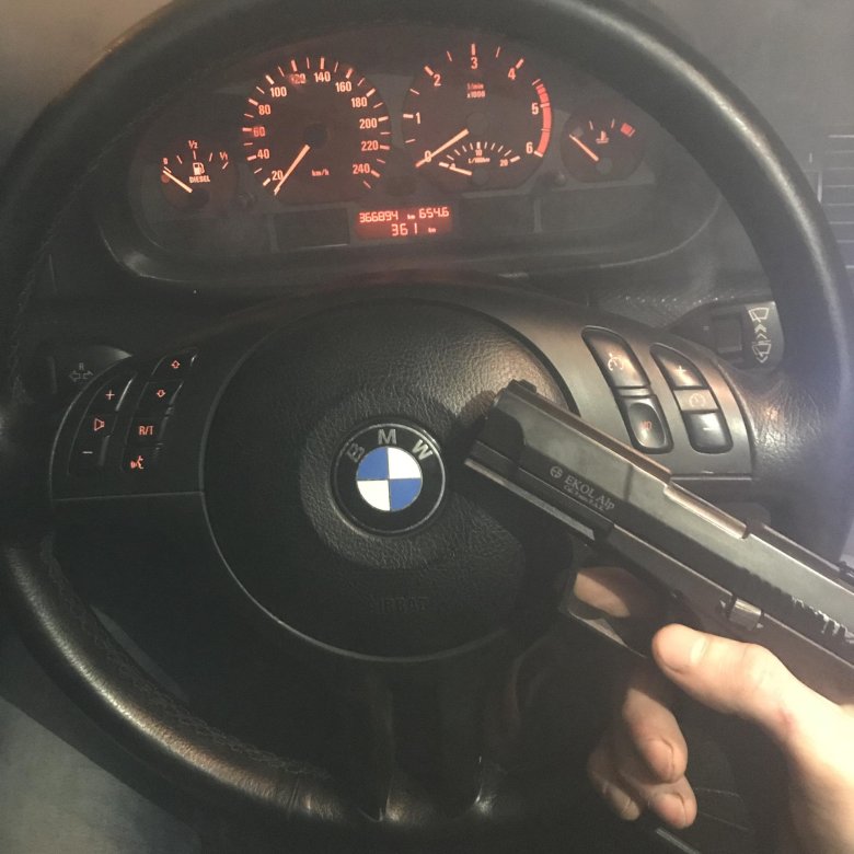 За рулем бмв е34 ночью