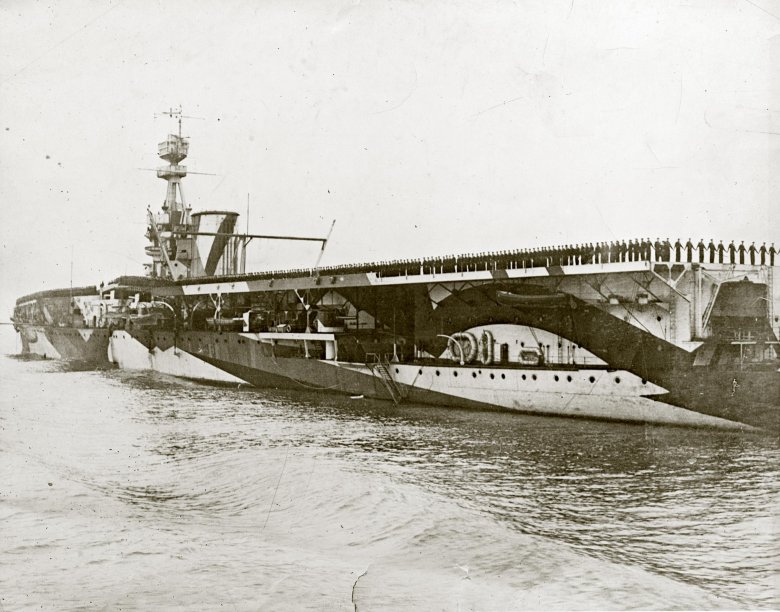 Авианосец арк ройал