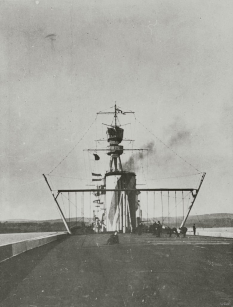 Эскадренный броненосец цесаревич