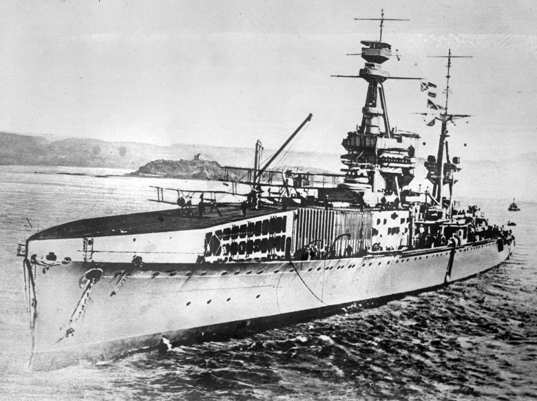 Линейный крейсер глориес