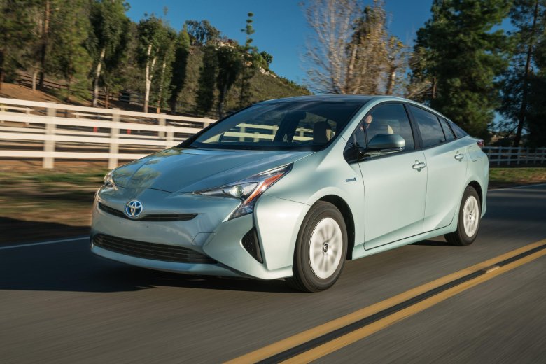 Toyota prius hybrid 2016