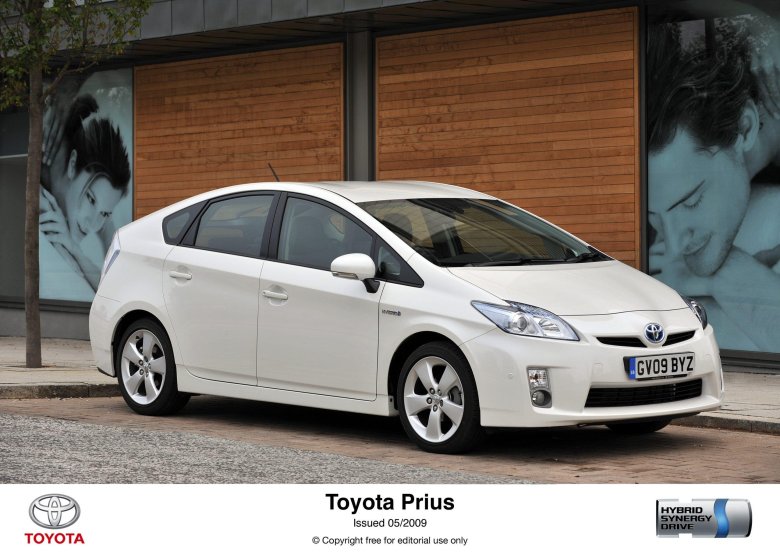 Тойота приус 2009