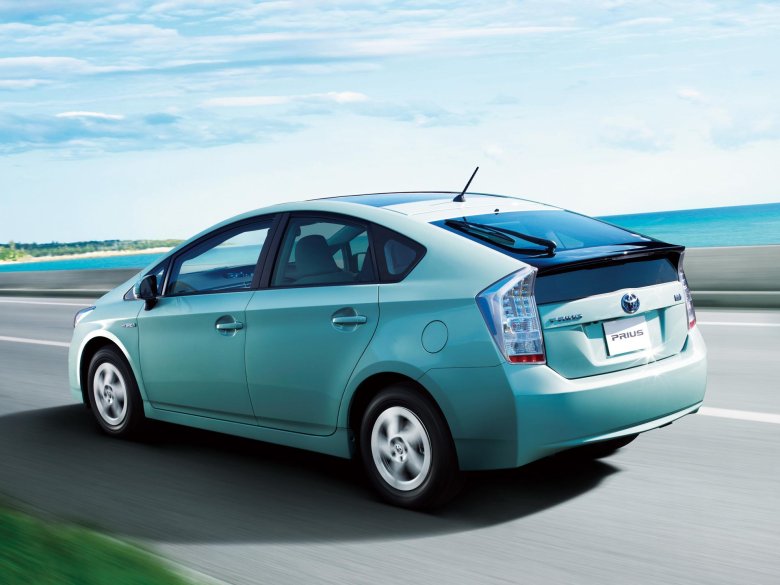 Toyota prius hybrid 2012