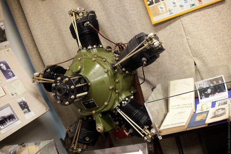 Авиационный мотор м11