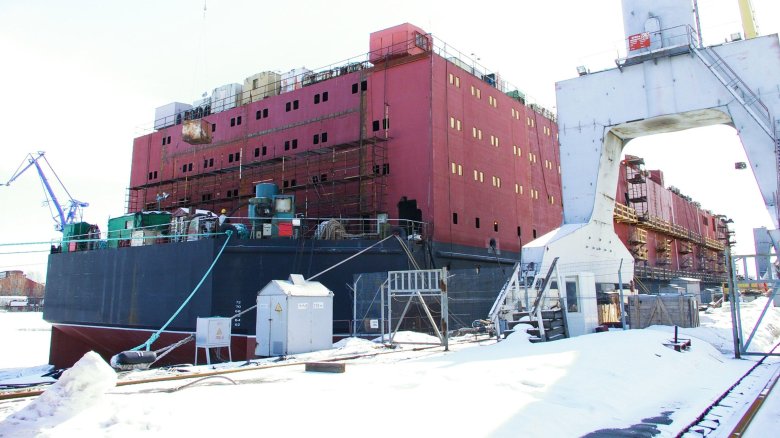 Патэс академик ломоносов