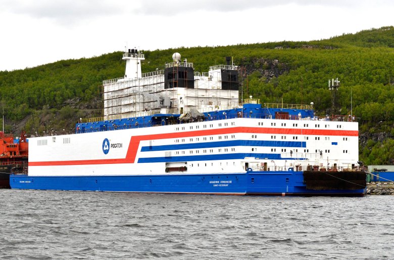 Патэс академик ломоносов