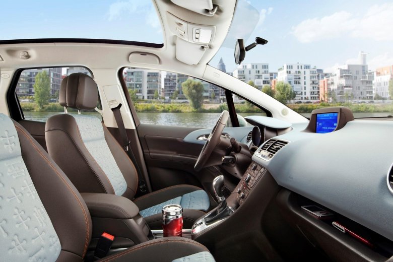 Opel meriva 2011 интерьер