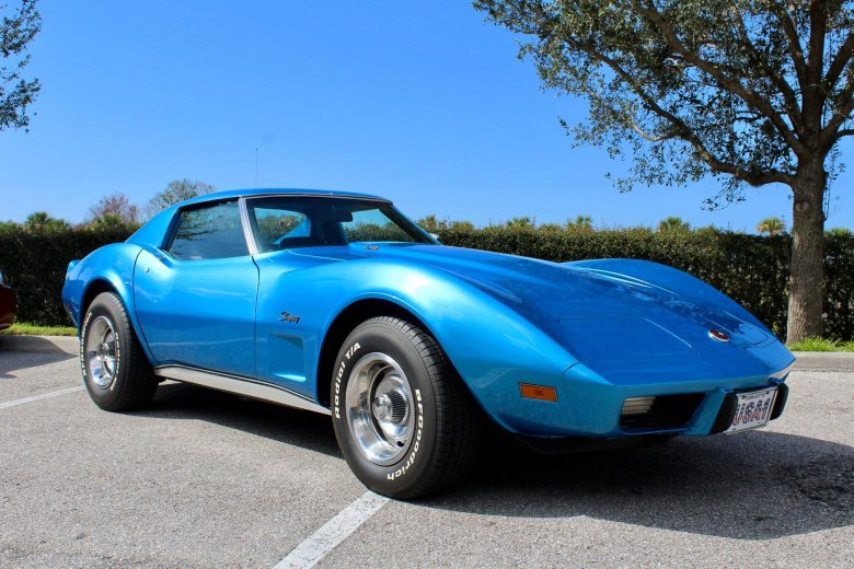 Chevrolet corvette 1974