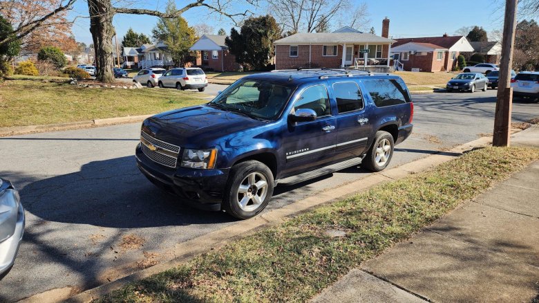 Chevrolet suburban drive2