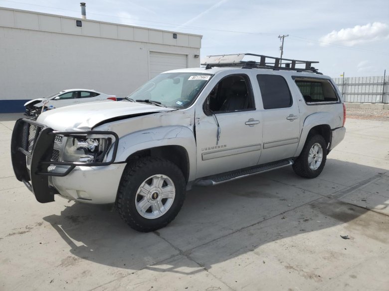 Chevrolet suburban 2013