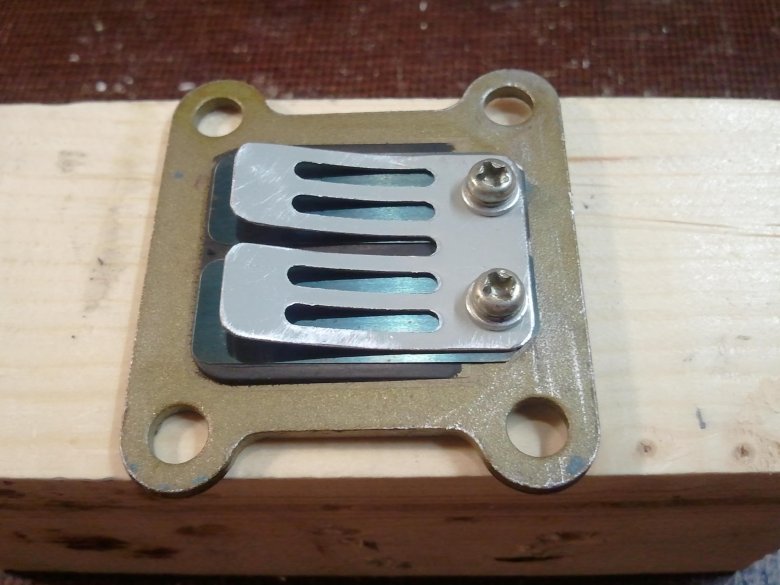 Лепестковый клапан на иж планета