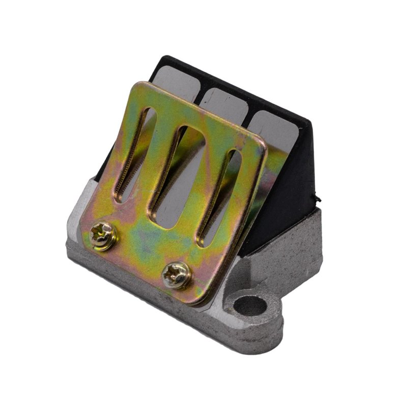 Лепестковый клапан на скутере