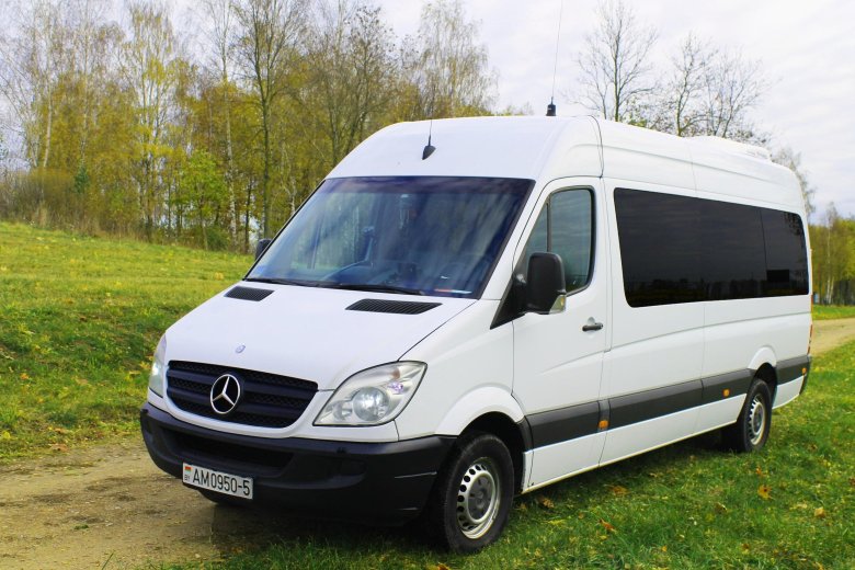 Мерседес спринтер белый