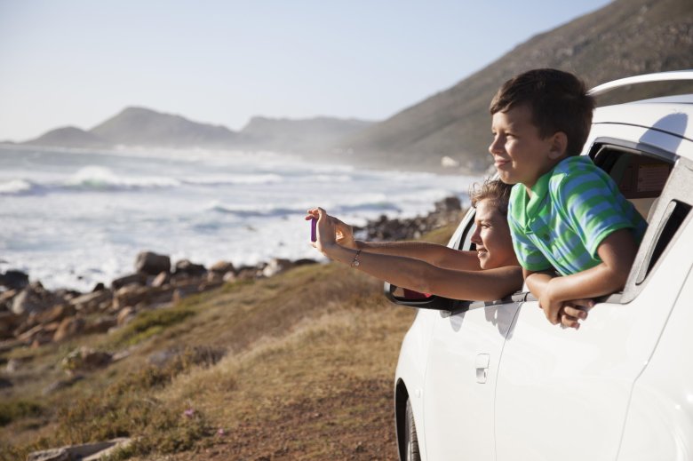 С детьми на море