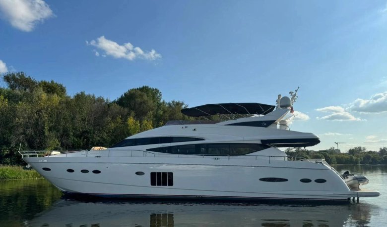 Яхта принцесса 72