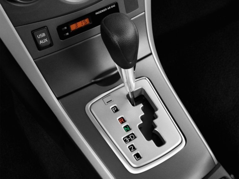 Тойота королла автомат