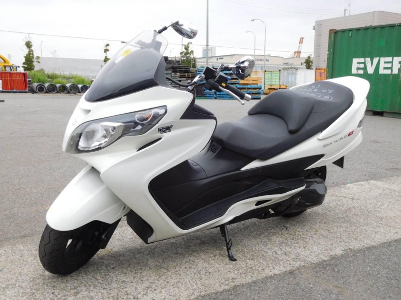 Suzuki skywave 250
