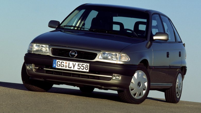 Opel astra f хэтчбек